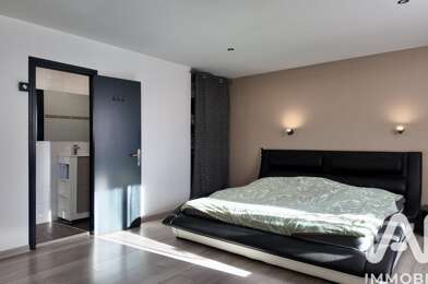 Appartement 4 pièces 264000 €