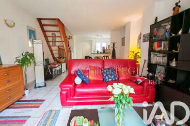 Maison 3 pièces 210000 €