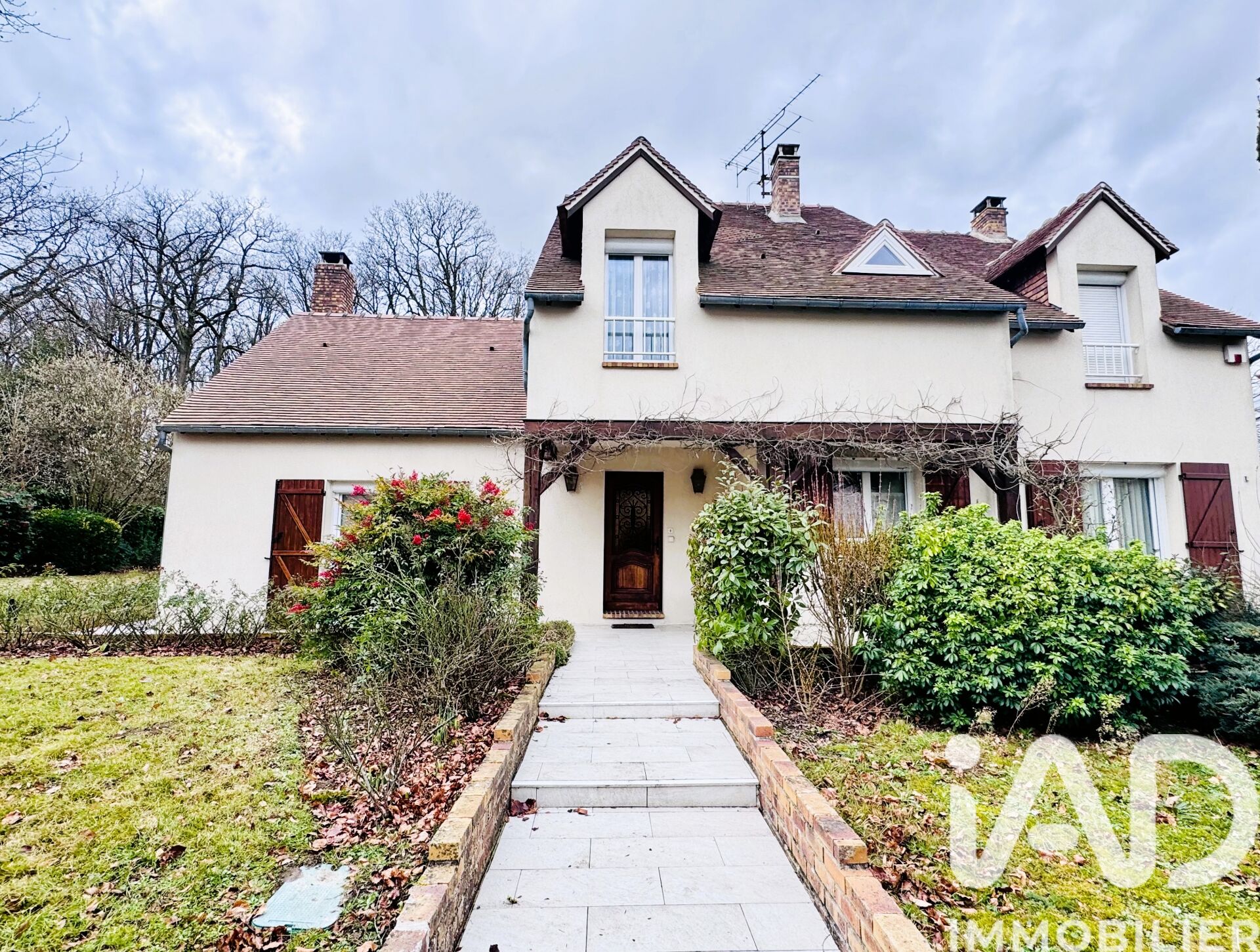 Vente Maison/villa 7 pièces - Photo 2