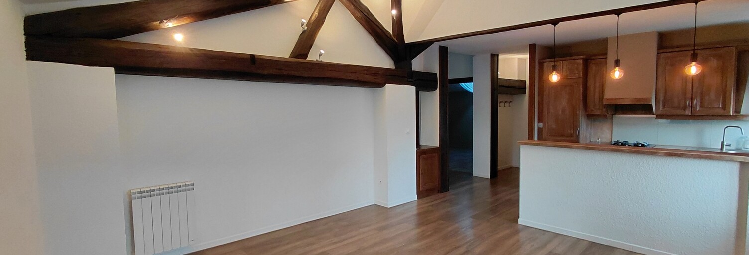 Appartement 3 Pièces 73 m² à louer à Sain-Bel (69210)