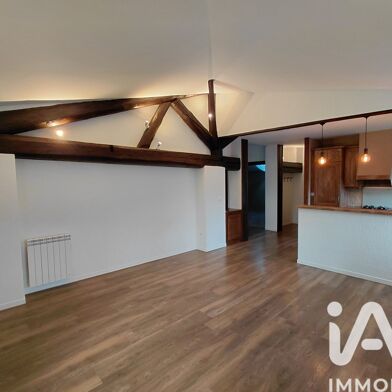 Appartement 3 pièces 900 €