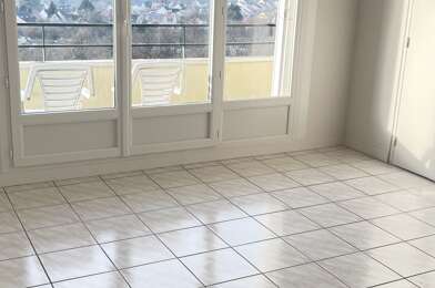 Appartement 4 pièces 215000 €