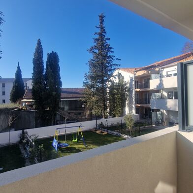 Appartement 3 pièces 908 €