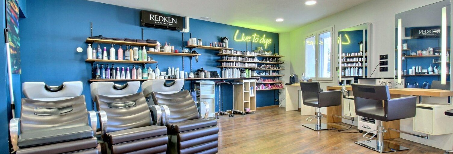 Commerce  65 m² à vendre à Cabriès (13480)