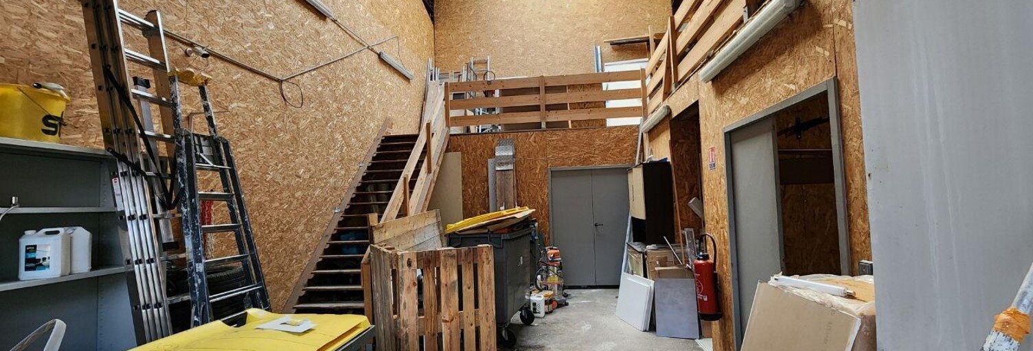 Commerce  156 m² à louer à Besançon (25000)