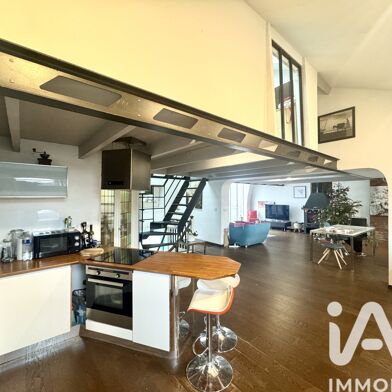 Appartement 4 pièces 275000 €