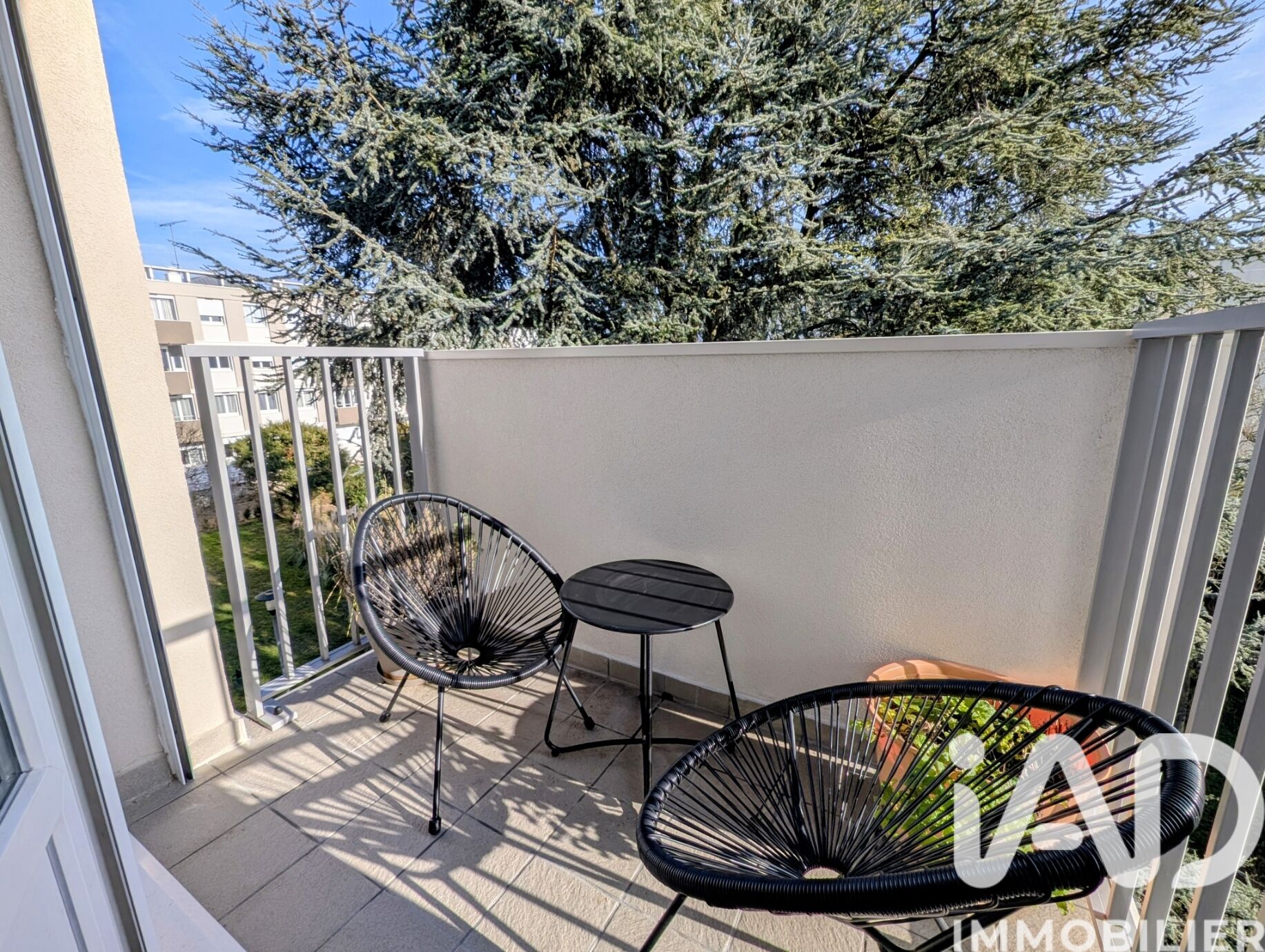 Vente Appartement 4 pièces - Photo 2