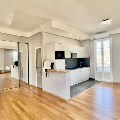 Appartement 4 pièces 690000 €