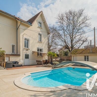 Maison 7 pièces 475000 €