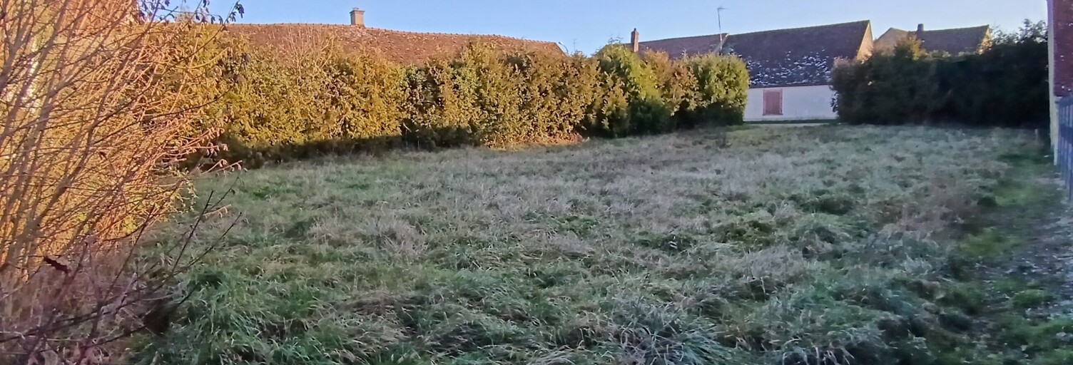 Terrain  644 m² à vendre à Chichery (89400)
