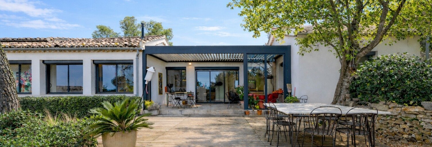 Maison 8 Pièces 240 m² à vendre à Nîmes (30000)