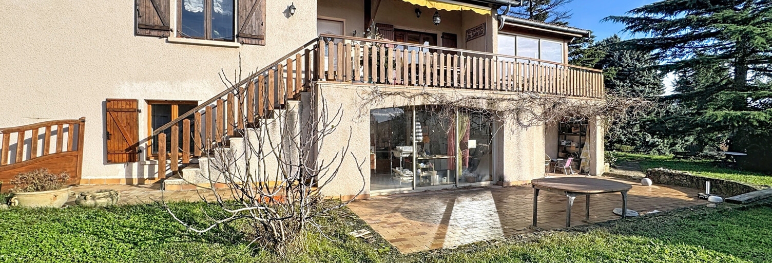 Maison 8 Pièces 205 m² à vendre à Brindas (69126)