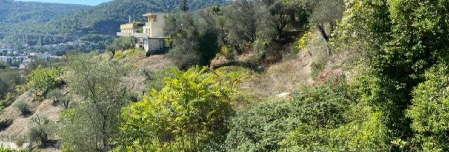 Terrain   m² à vendre à Nice (06300)