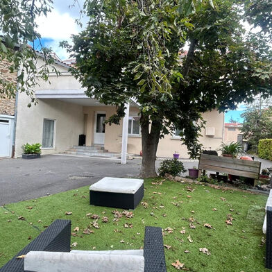 Maison 3 pièces 850 €