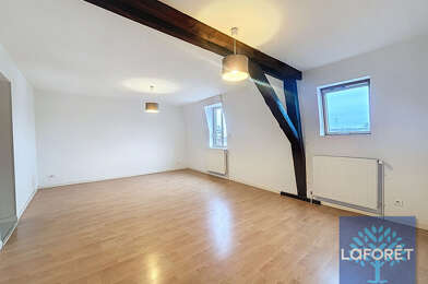 Appartement 3 pièces 762 €