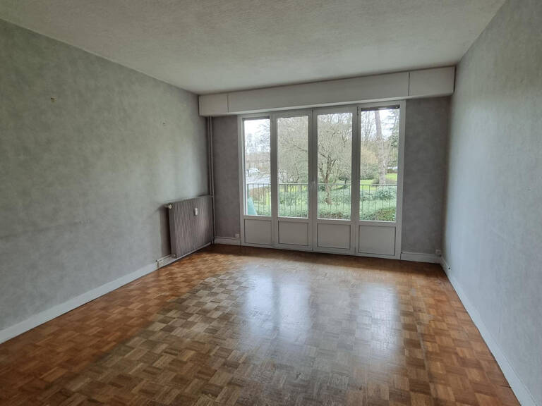 Grand F2 (51m2) proche toute commodités — photo 1