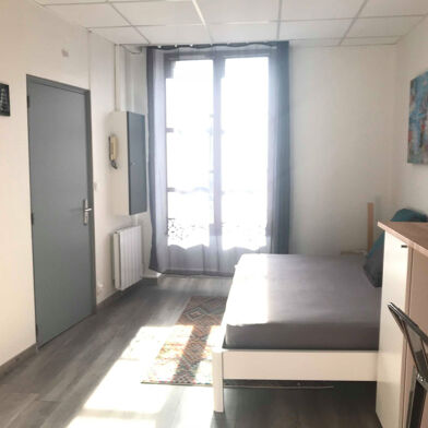 Appartement 1 pièces 401 €