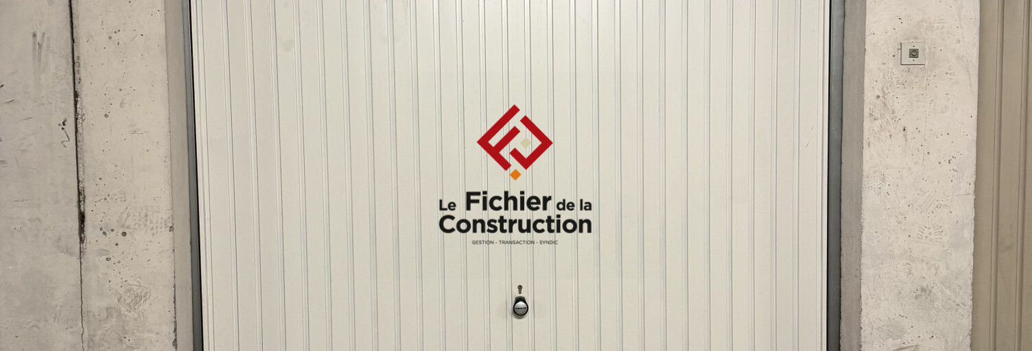 Garage  12 m² à louer à Grenoble (38000)