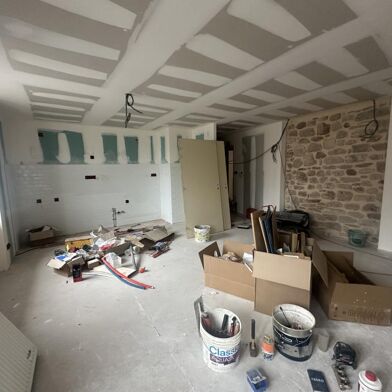 Appartement 4 pièces 713 €