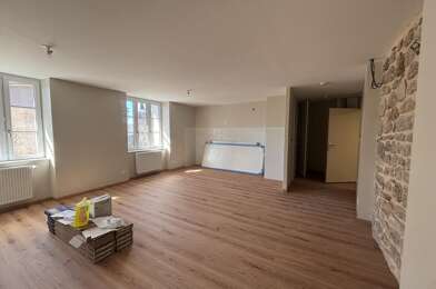 Appartement 4 pièces 713 €