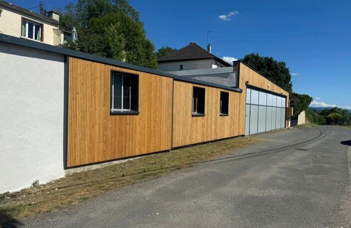 Titre : Entrepôt fonctionnel de 220 m² à Abrest – Électricité Triphasé – Accès Facile — photo 2