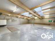 Titre : Entrepôt fonctionnel de 220 m² à Abrest – Électricité Triphasé – Accès Facile — photo 3