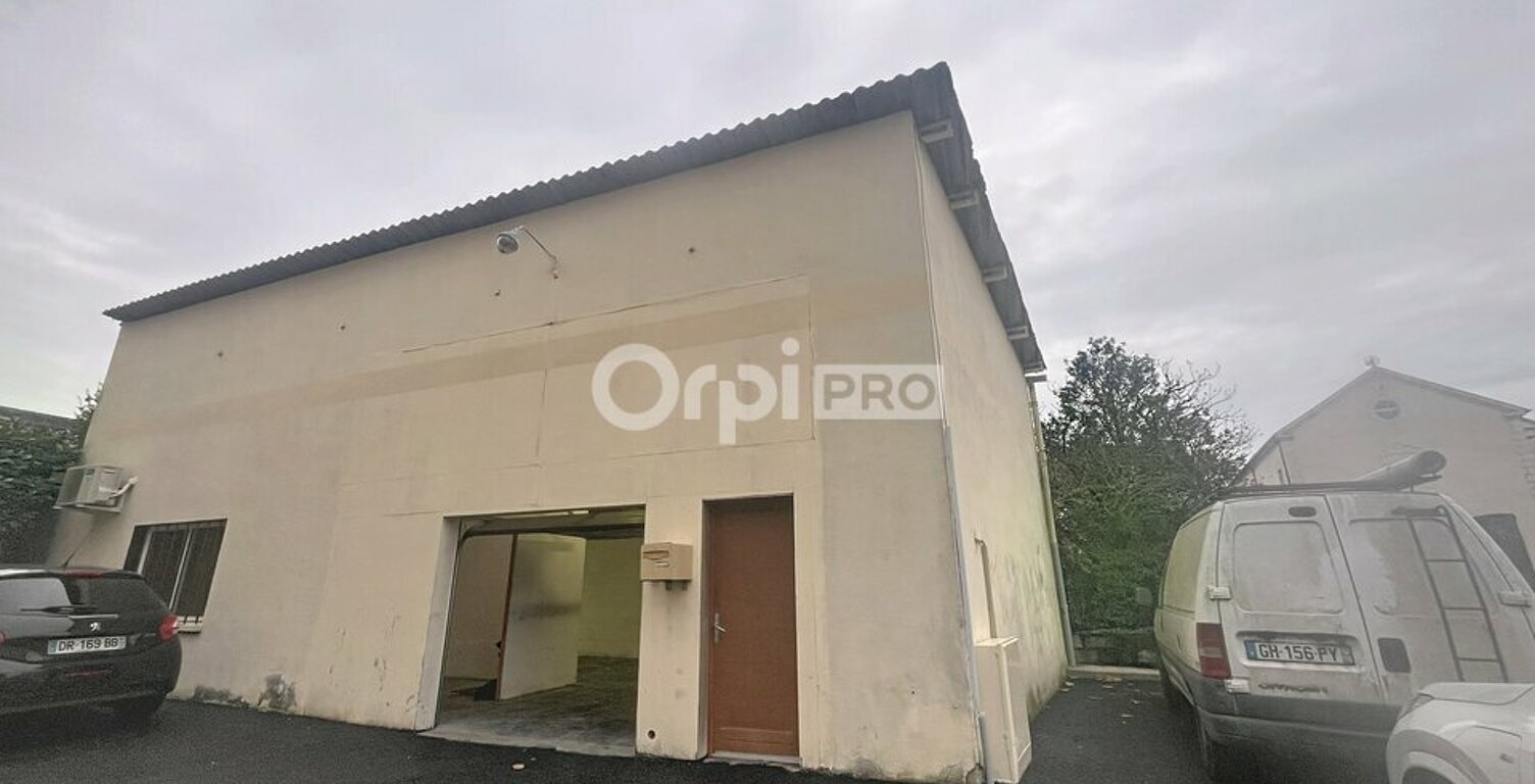 LOCAL PROFESSIONNEL A LOUER — photo 1