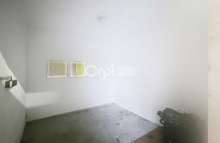 LOCAL PROFESSIONNEL A LOUER — photo 5