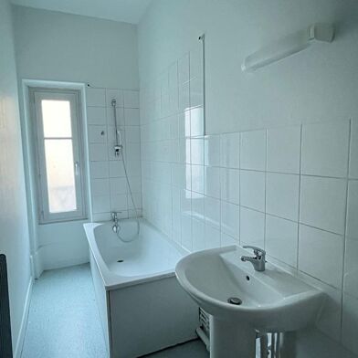 Appartement 4 pièces 232000 €