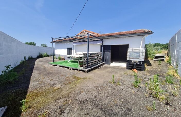 Belle maison de plain-pied avec annexe, étang et bois ! — photo 2