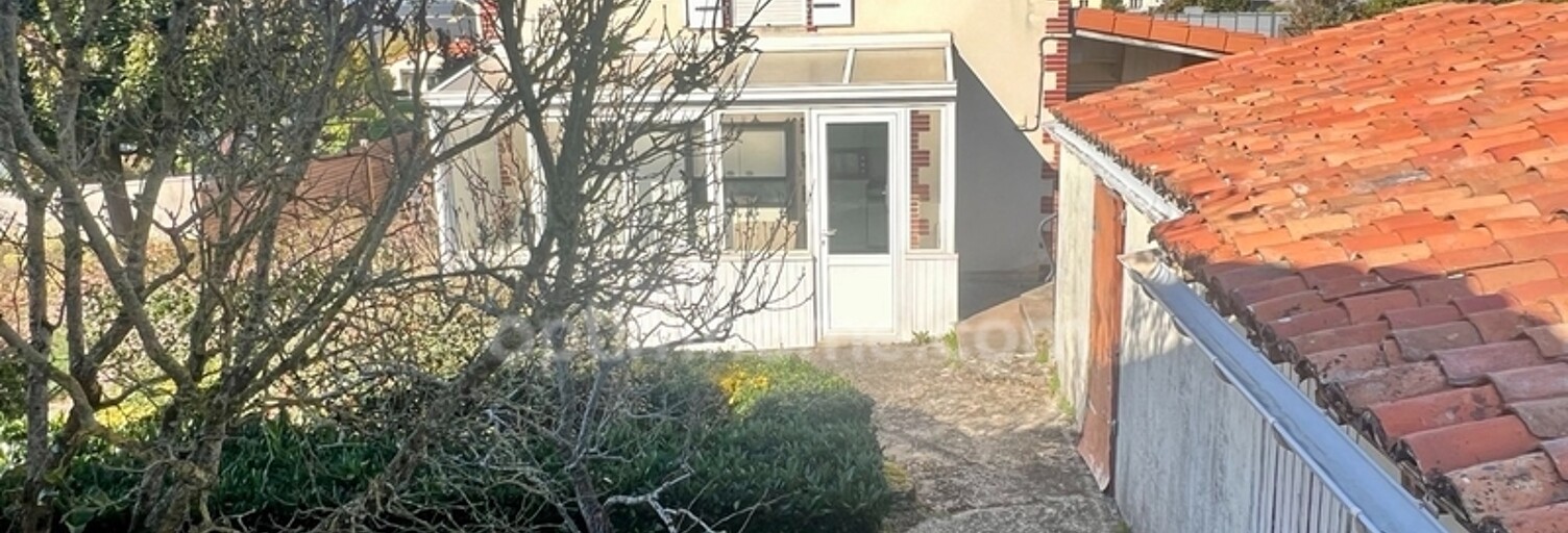 Maison 4 Pièces 56 m² à vendre à Mortagne-sur-Sèvre (85290)