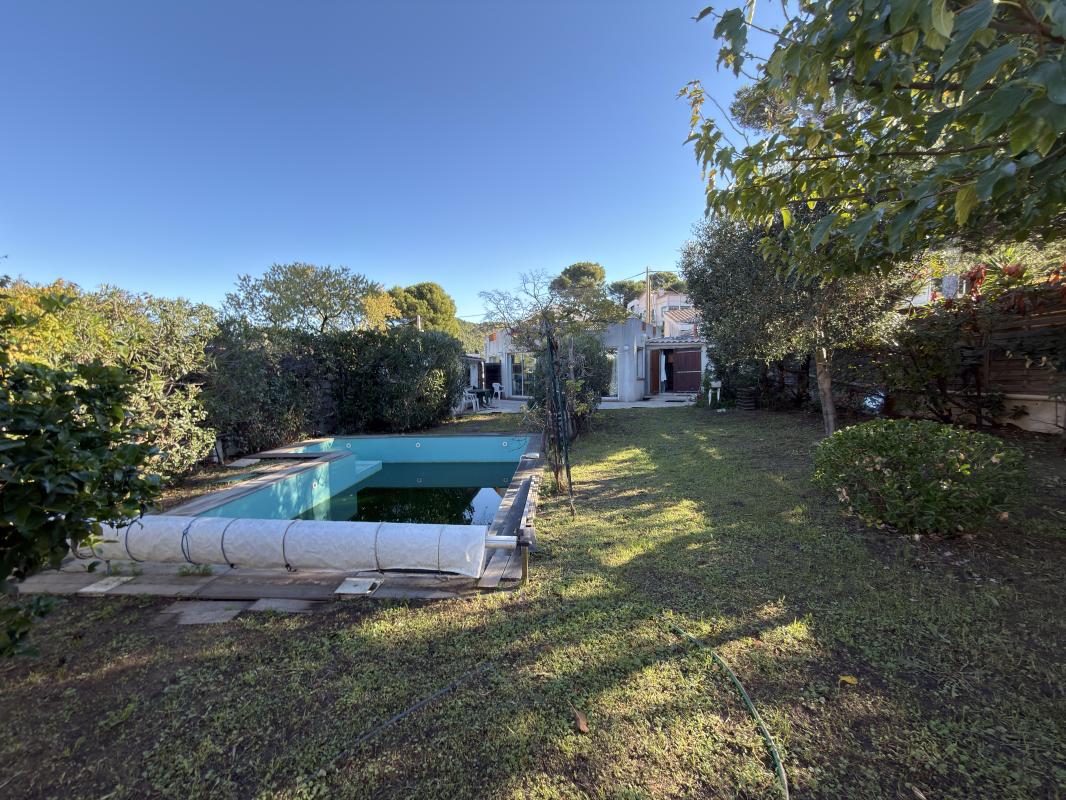 Villa / Maison  T4 à vendre Marseille 8eme 13008