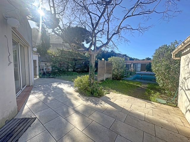 Villa / Maison  T4 à vendre Marseille 8eme 13008