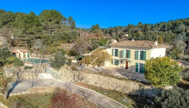 Villa / Maison 6 pièces  à vendre Flayosc 83780