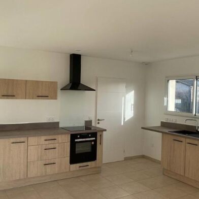 Maison 4 pièces 1282 €