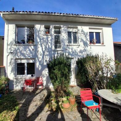 Immeuble  424000 €