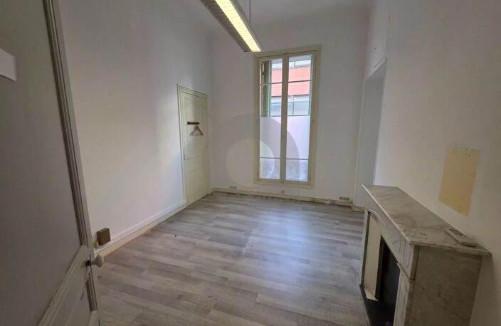 APPARTEMENT PROFESSION LIBERALE MENTON CENTRE VILLE — photo 4