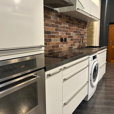 Appartement 2 pièces 715 €