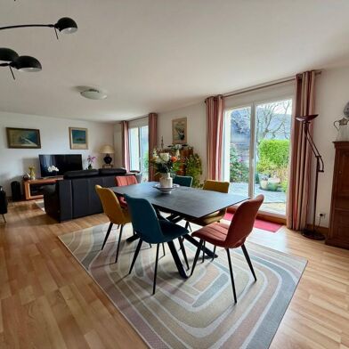 Maison 6 pièces 386650 €