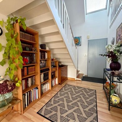 Maison 6 pièces 386650 €