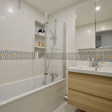 Appartement 5 pièces 260000 €