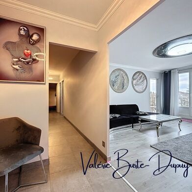 Appartement 4 pièces 174900 €