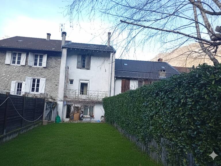 Maison à vendre 7 pièces  (09) — photo 1