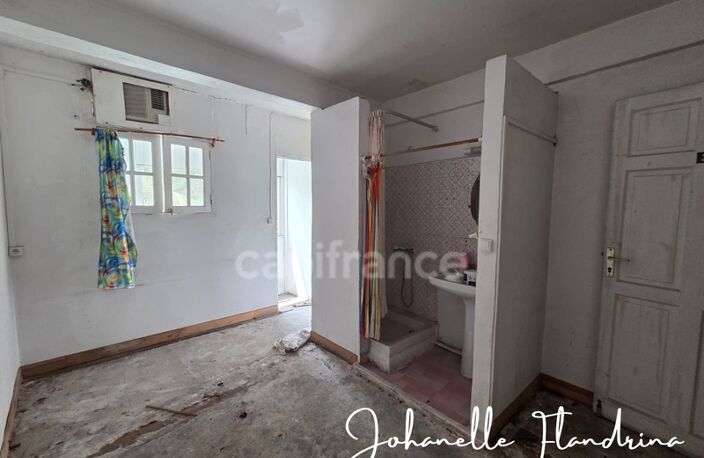 Hôtel de 567 m² à rénover - Le Gosier — photo 2