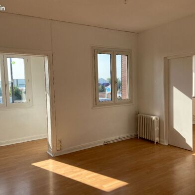 Appartement 2 pièces 560 €