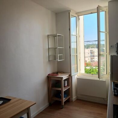 Appartement 1 pièces 520 €