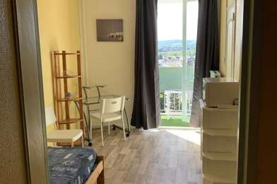 Appartement 1 pièces 450 €
