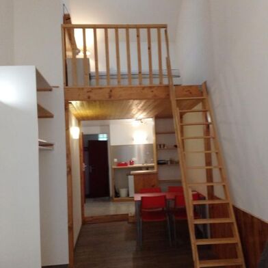 Appartement 1 pièces 550 €