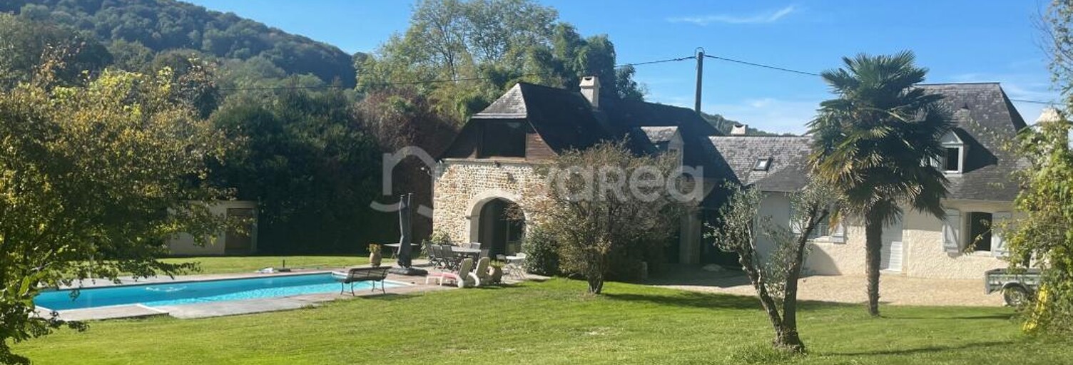 Maison 7 Pièces 219 m² à vendre à Rontignon (64110)