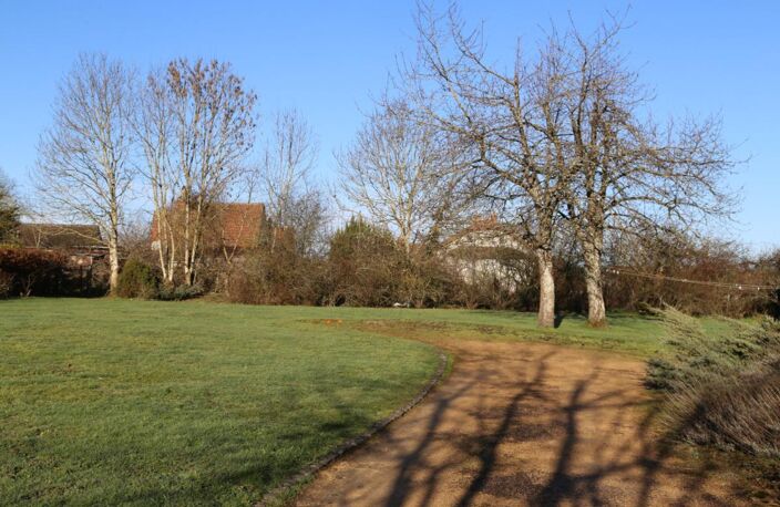 Ancienne fermette rénovée de 160 m² à proximité d'Autun — photo 2